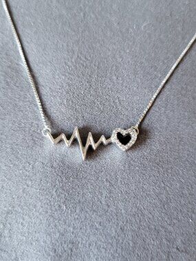 925 Sterling Silver Heartbeat EKG Heart Necklace 18" – Medical Nurse Jewelry